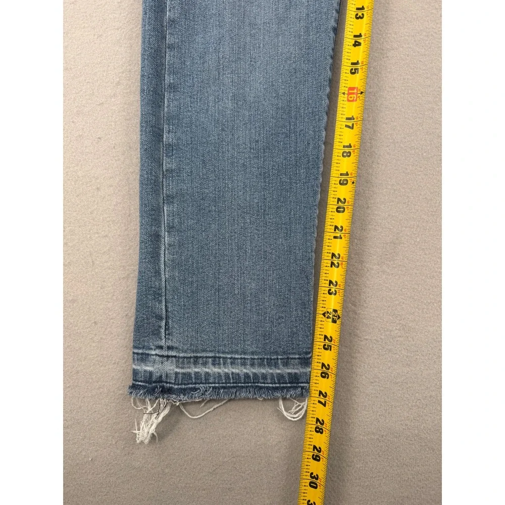 Levis Wedgie Straight High Rise Jeans Medium Wash Raw Hem Womens 28 (28x27) Blue